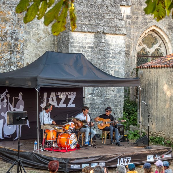 2022 08 10- Mercredi Jazz a St Jean d'Angle-4